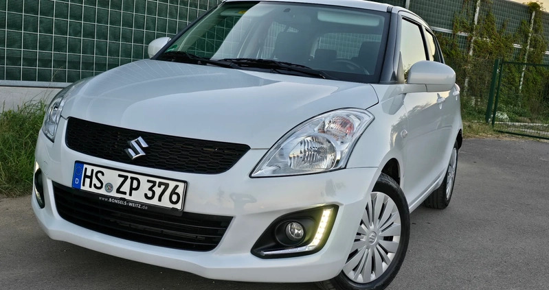 Suzuki Swift cena 28800 przebieg: 170000, rok produkcji 2016 z Mogielnica małe 596